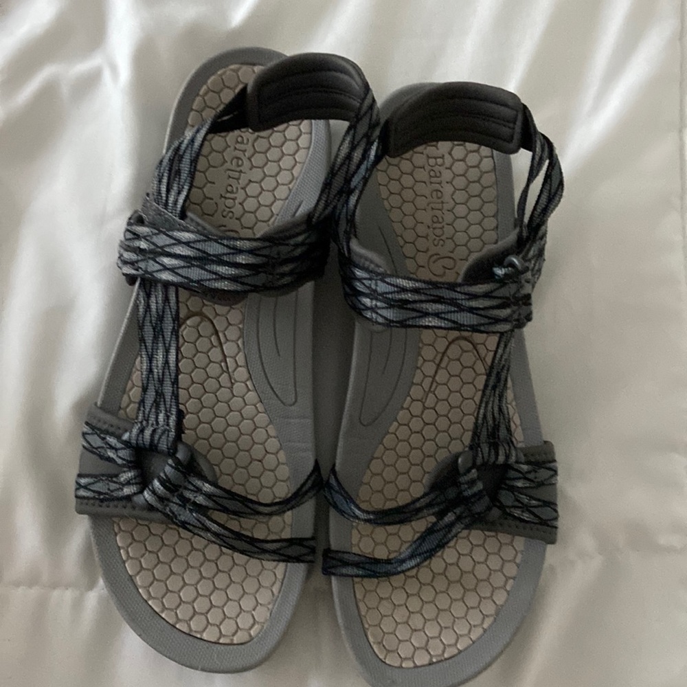 Women’s sandal